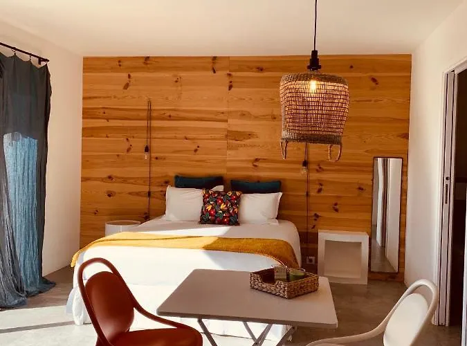 Πανσιόν Senteurs Du Maquis